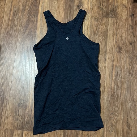 lululemon tank top size 6 navy blue - Picture 2 of 3